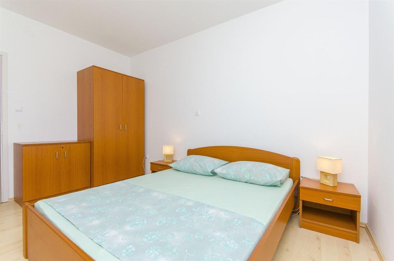 Apartments Kazimir Nečujam Esterno foto